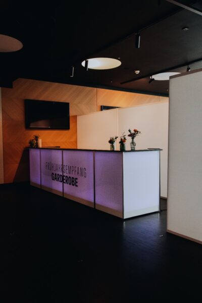 Dimmbar Ecke schwarz Alternativbild